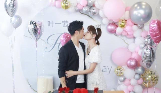 如何应对男朋友妈妈的强势？？游戏画面